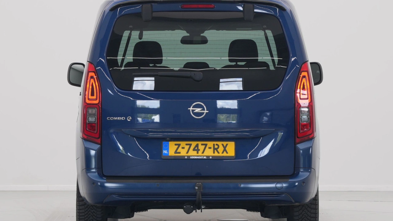 Opel Combo Electric L1 50 kWh 136pk