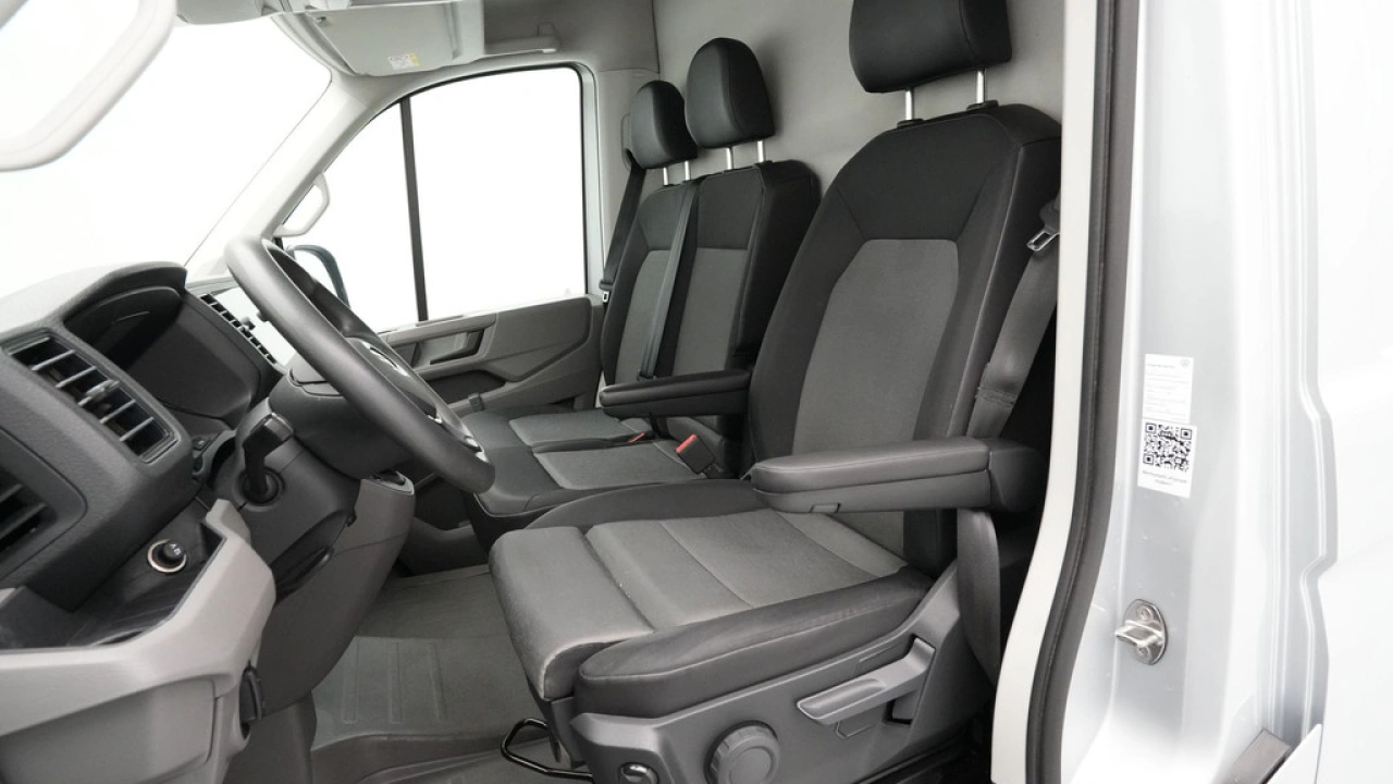 VW Bedrijfswagens Crafter 35 2.0 TDI L3H3 Highline