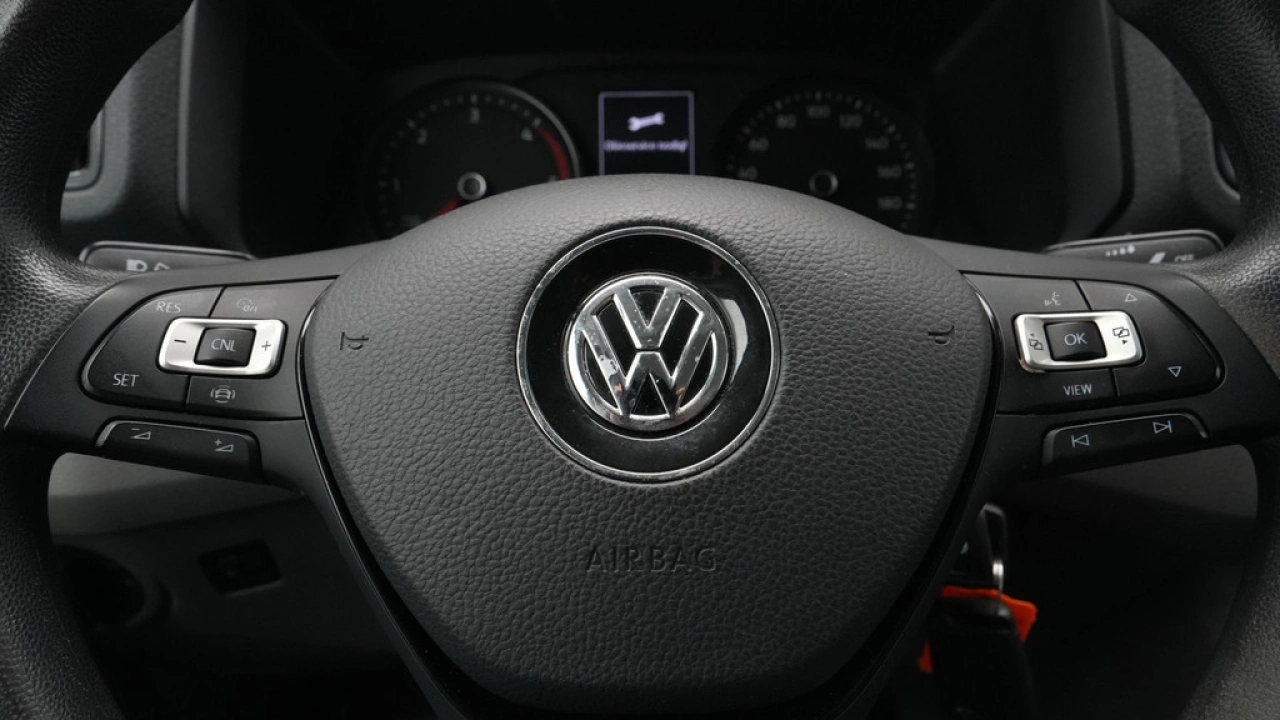 VW Bedrijfswagens Crafter 35 2.0 TDI L3H3 Highline