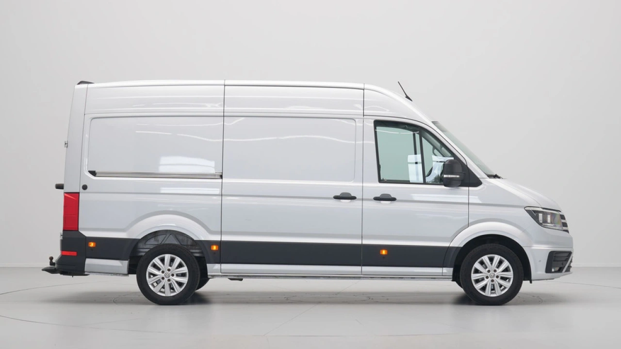 VW Bedrijfswagens Crafter 35 2.0 TDI L3H3 Highline