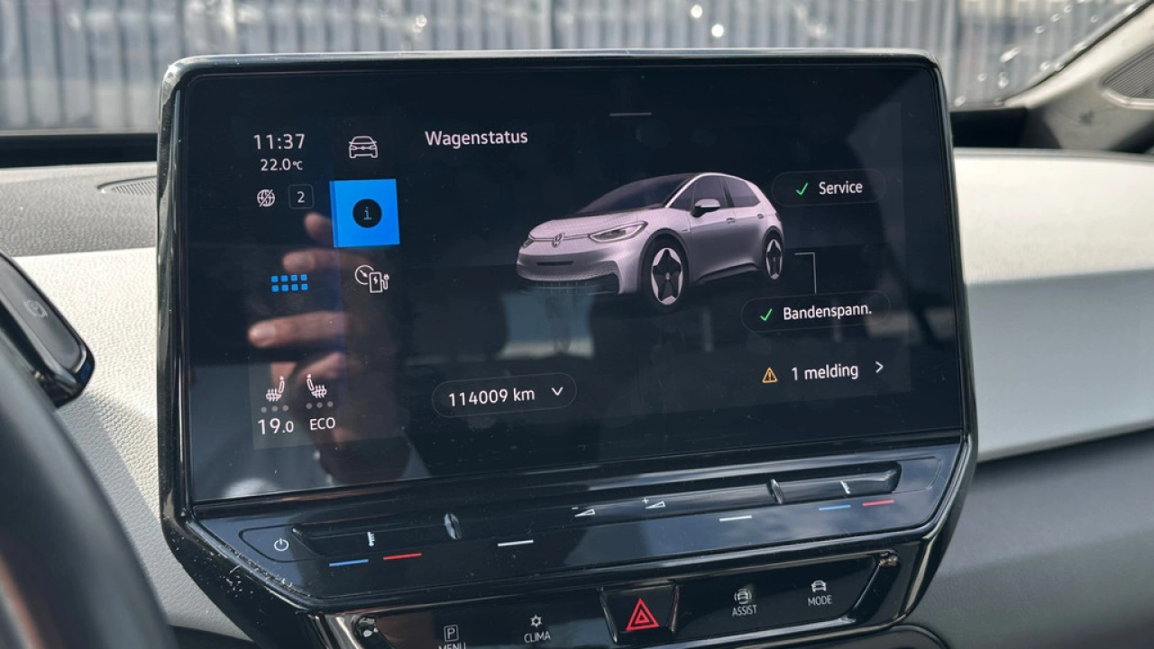 Volkswagen ID.3 First Plus 58 kWh 204pk Navigatie Camera