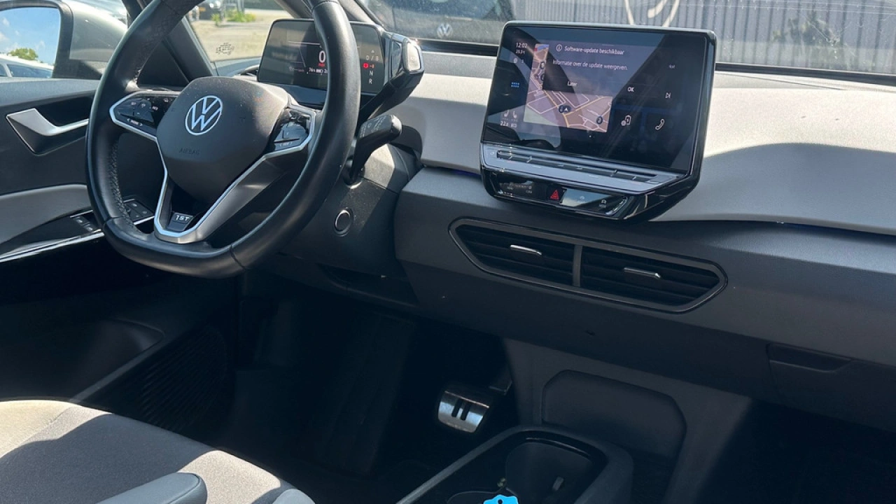 Volkswagen ID.3 First Plus 58 kWh 204pk Navigatie Camera