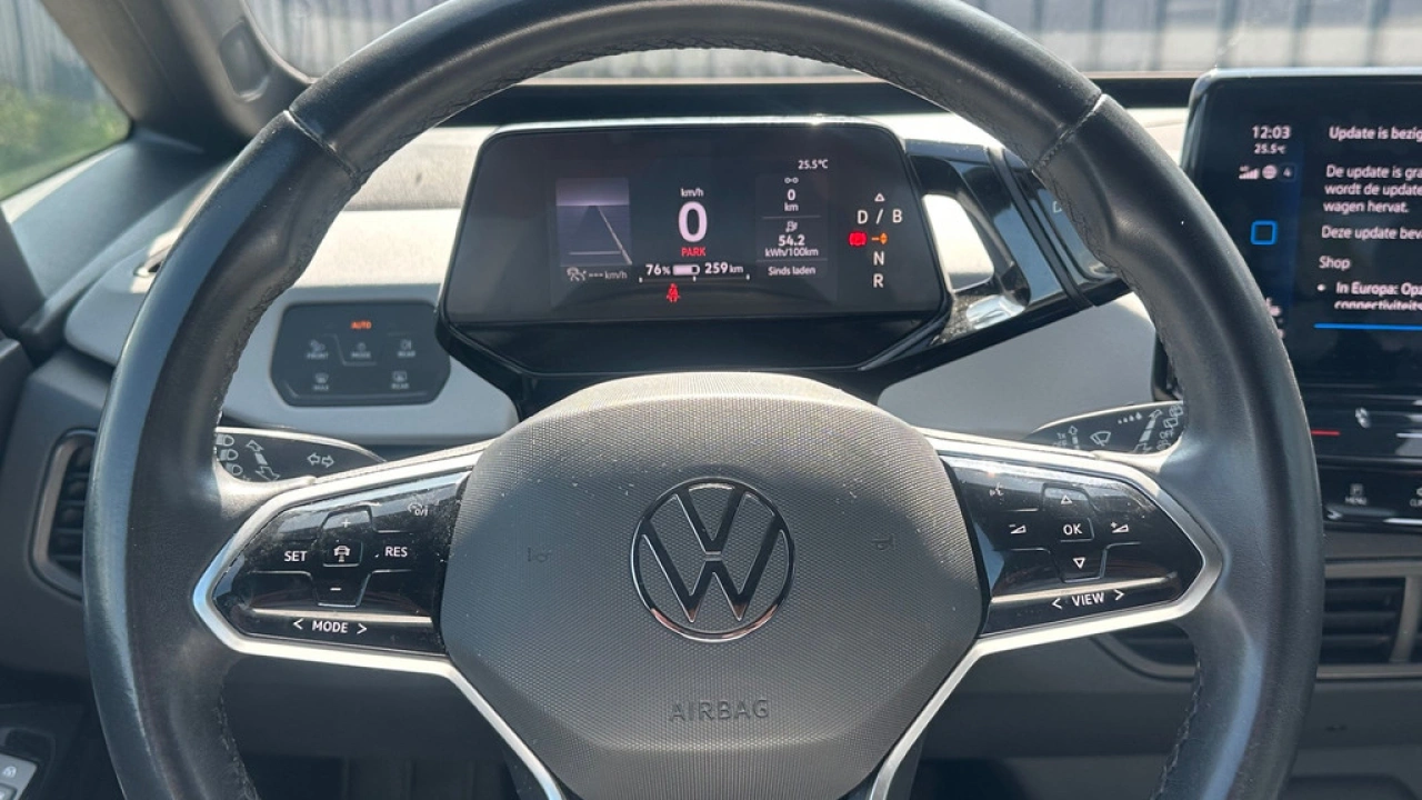 Volkswagen ID.3 First Plus 58 kWh 204pk Navigatie Camera
