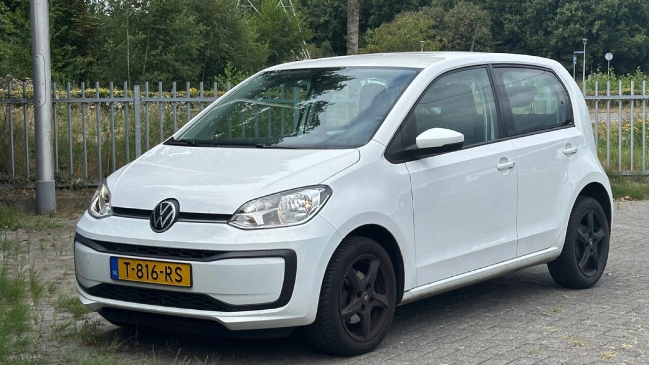 Volkswagen up! 1.0 mpi 65pk Airco Lane Assist Bluetooth