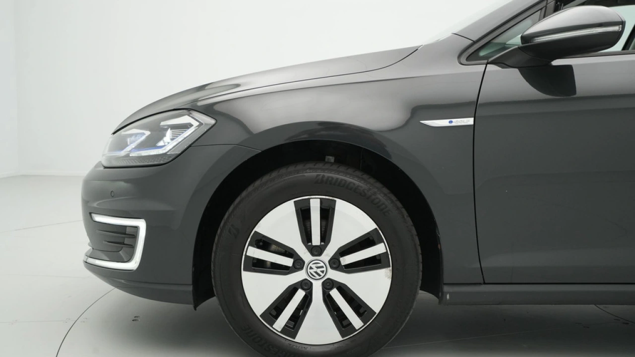 Volkswagen e-Golf 136PK E-DITION