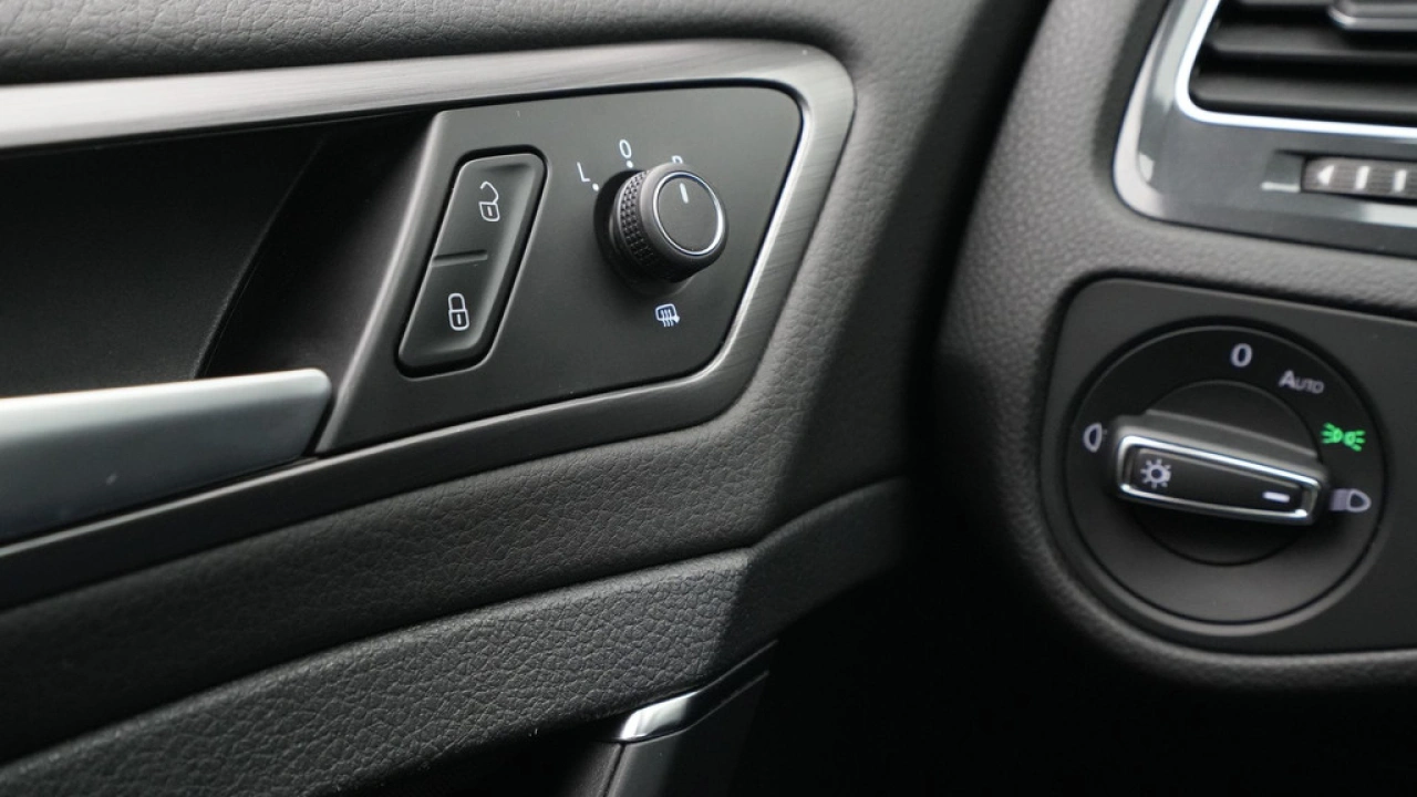 Volkswagen e-Golf 136PK E-DITION