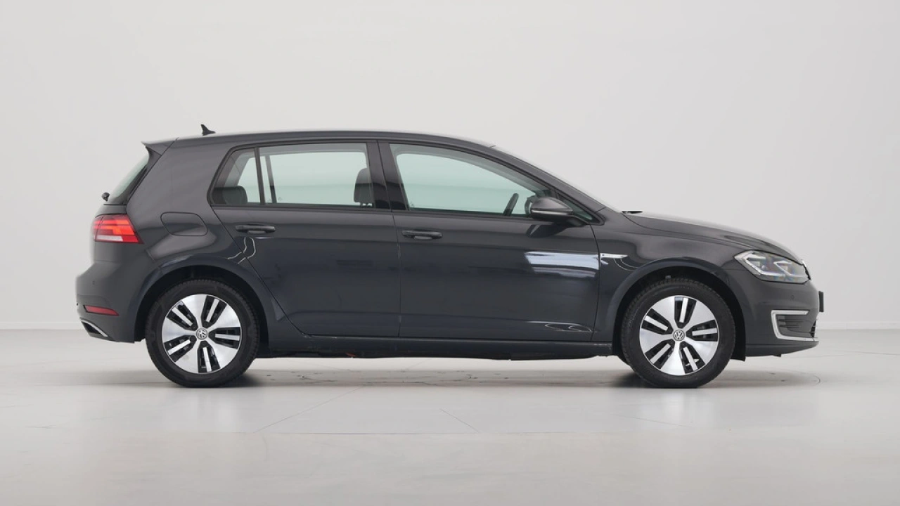 Volkswagen e-Golf 136PK E-DITION