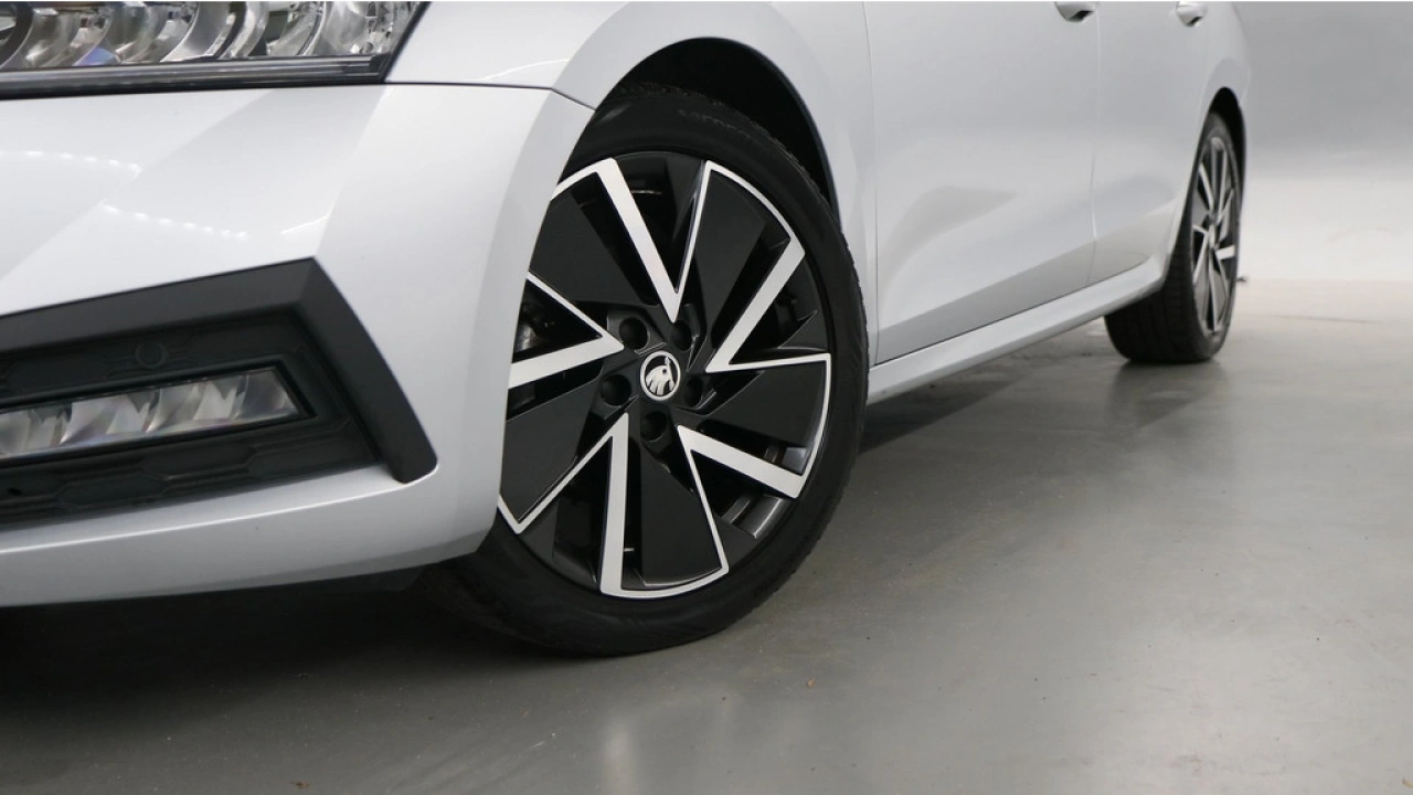 Škoda Octavia Combi 1.0 e-TSI 110pk Sport Business DSG