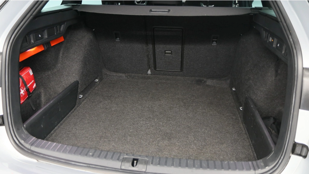 Škoda Octavia Combi 1.0 e-TSI 110pk Sport Business DSG