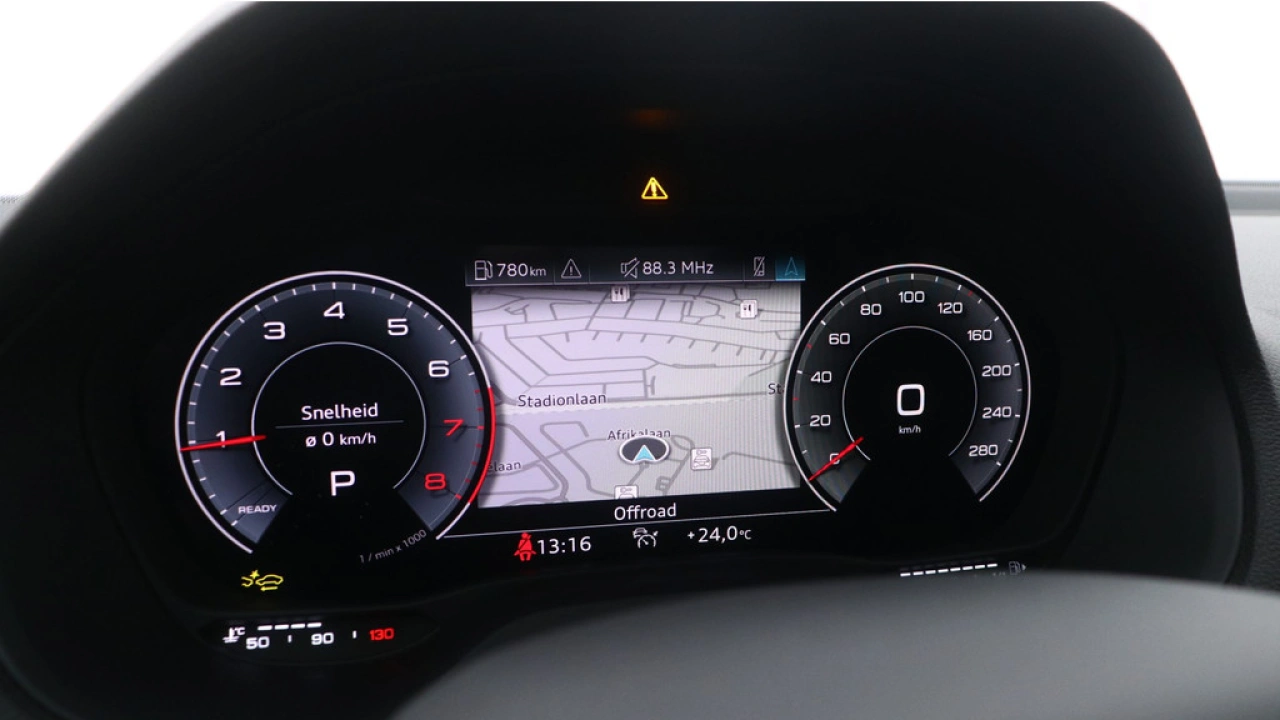 Audi Q2 35 TFSI S Edition | Stoelverwarming | adaptive cruise |