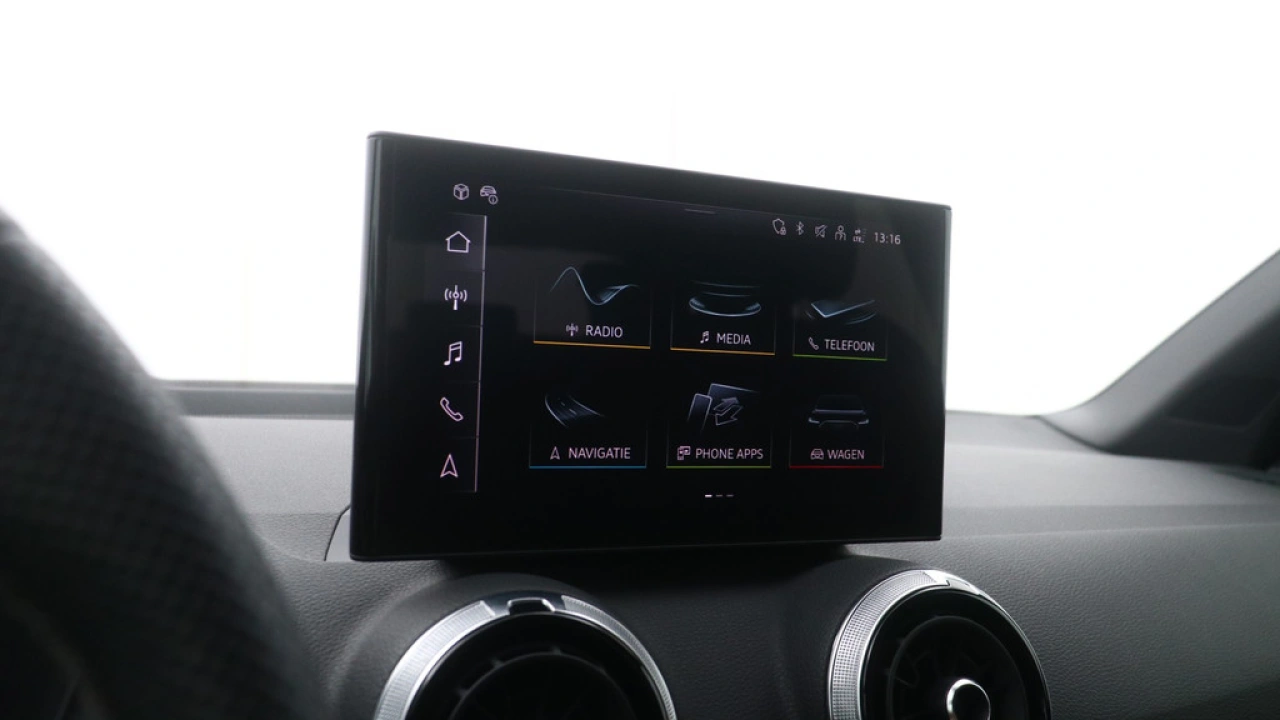 Audi Q2 35 TFSI S Edition | Stoelverwarming | adaptive cruise |