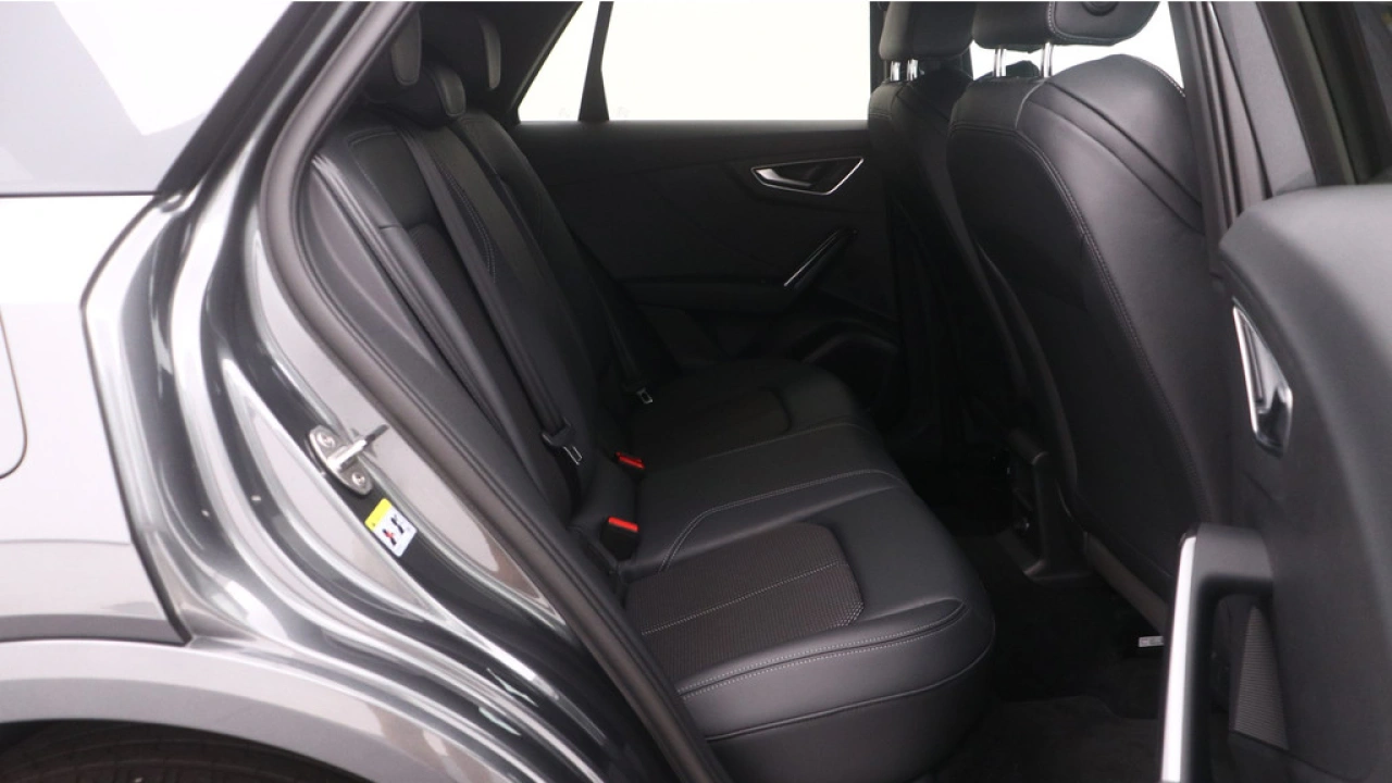 Audi Q2 35 TFSI S Edition | Stoelverwarming | adaptive cruise |
