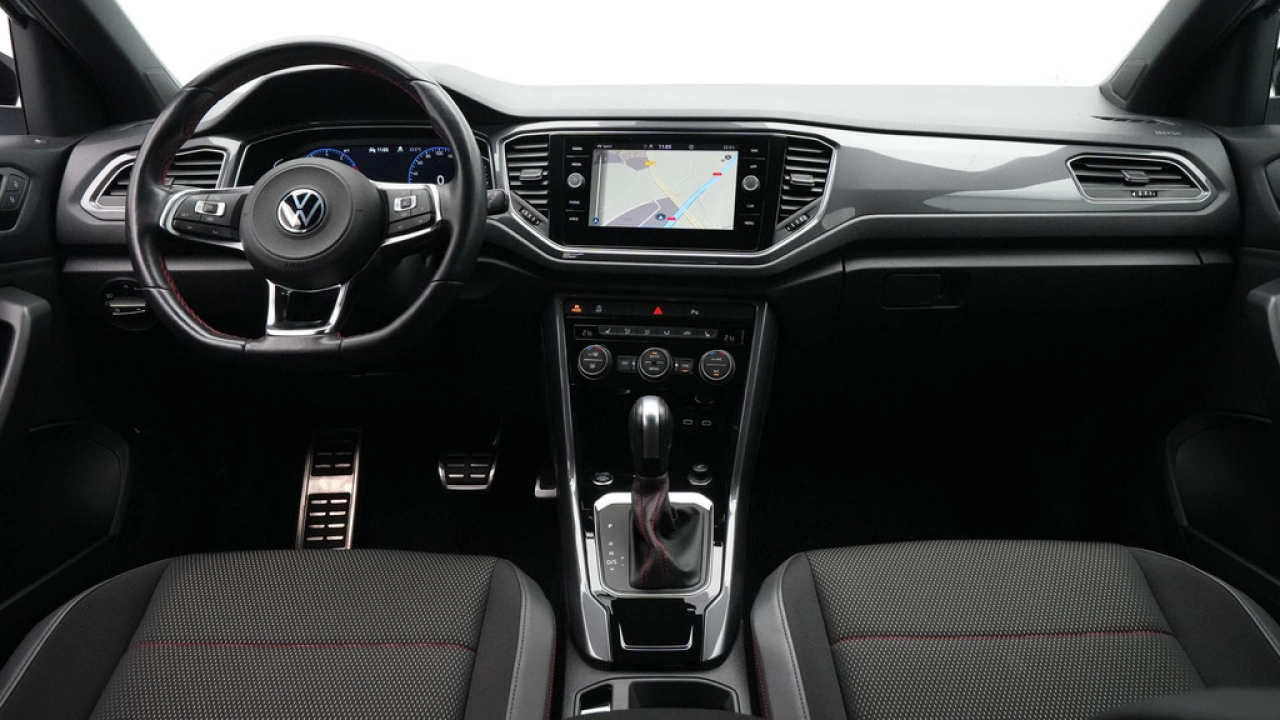 Volkswagen T-Roc 1.5 TSI 150pk DSG R-Line Business