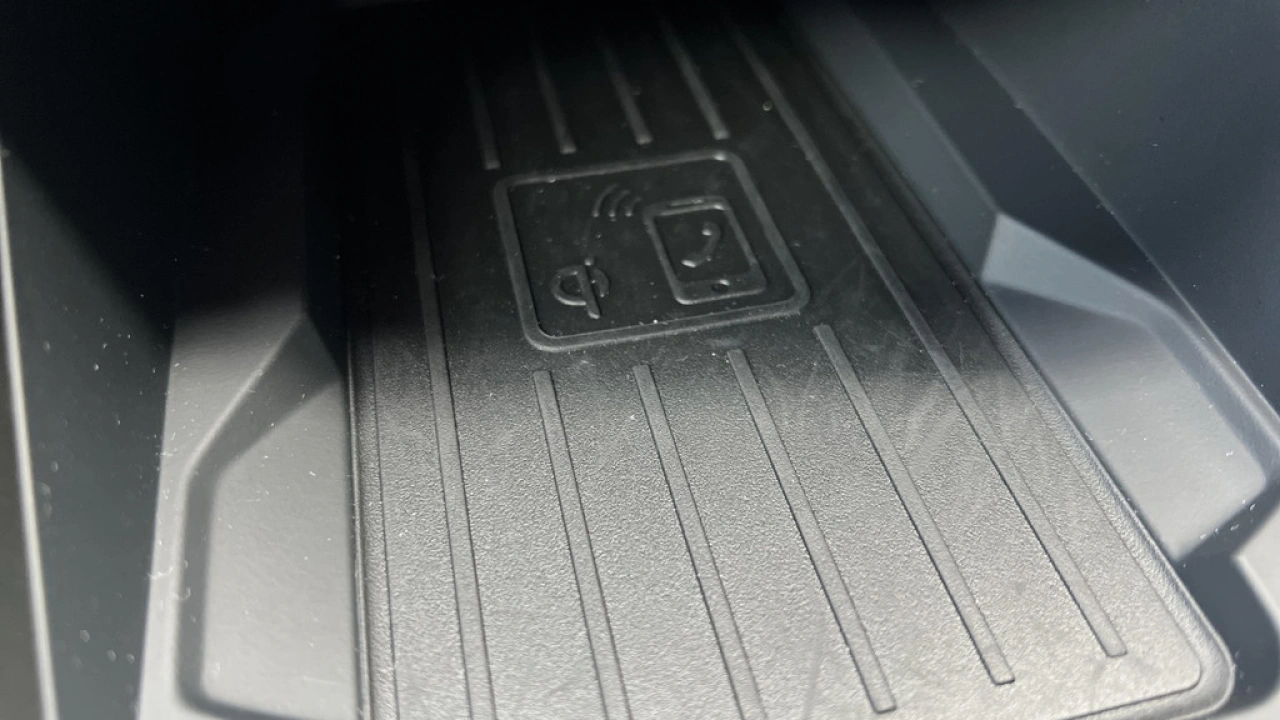 Audi Q3 45 TFSIe 245pk S Edition / Stoelverwarming / PDC V+A / Camera