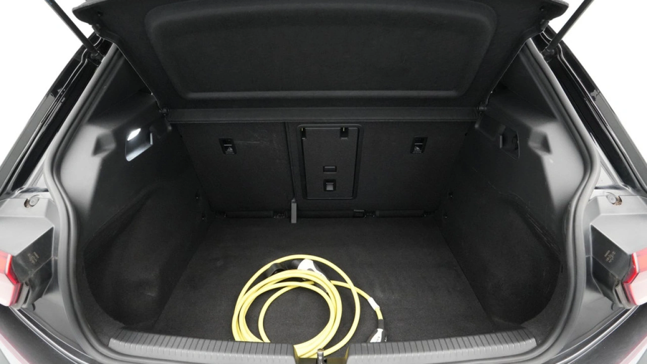 Volkswagen ID.3 First Plus 58 kWh