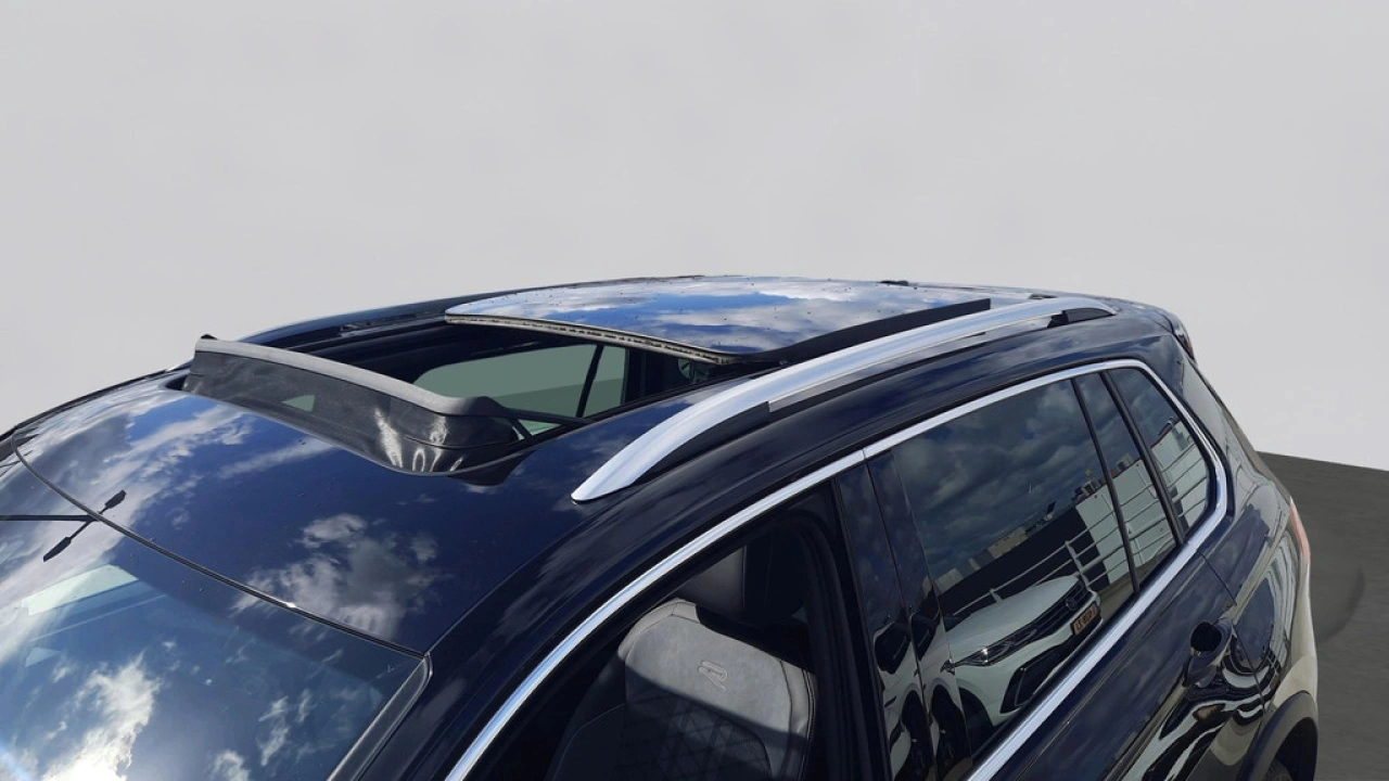 Volkswagen Tiguan 1.4 TSI eHybrid R-Line Business+ | Trekhaak | Camera | Panoramadak