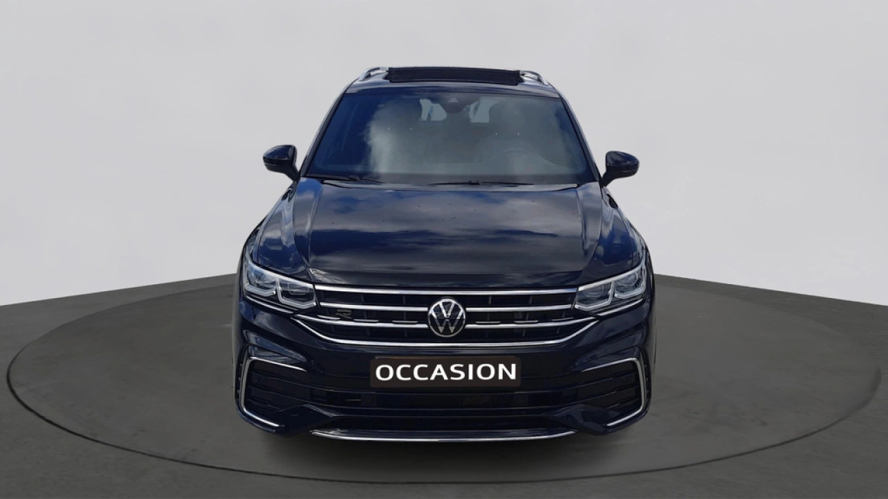 Volkswagen Tiguan 1.4 TSI eHybrid R-Line Business+ | Trekhaak | Camera | Panoramadak