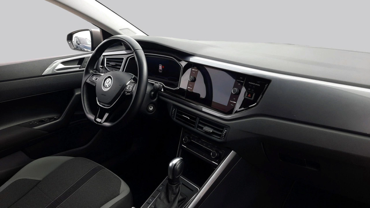 Volkswagen Polo 1.0 TSI Automaat | Highline Executive | Navi | Camera | 16