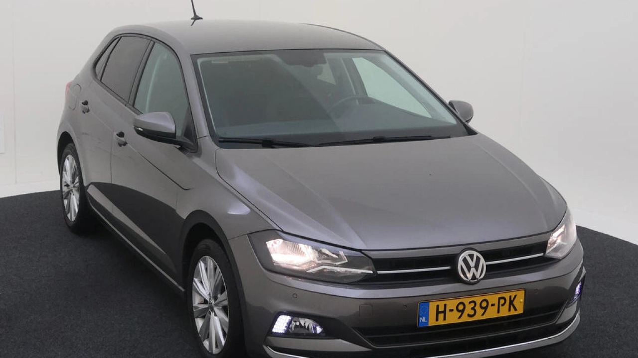 Volkswagen Polo 1.0 TSI Automaat | Highline Executive | Navi | Camera | 16
