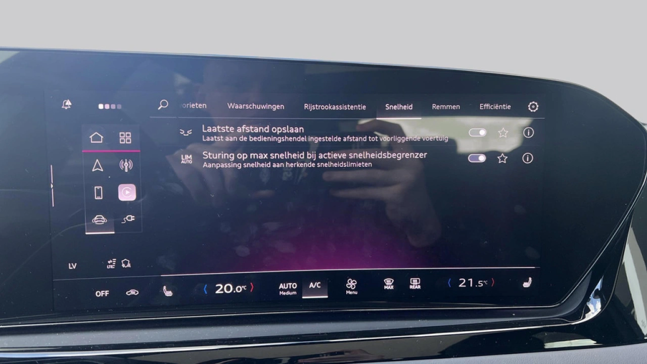 Audi A5 Avant 2.0 e-hybrid 299Pk Quattro S Edition / Panorama-glas dak / Trekhaak
