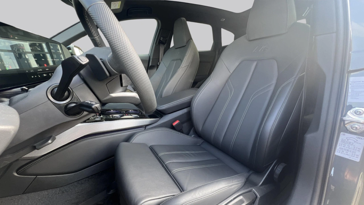 Audi A5 Avant 2.0 e-hybrid 299Pk Quattro S Edition / Panorama-glas dak / Trekhaak