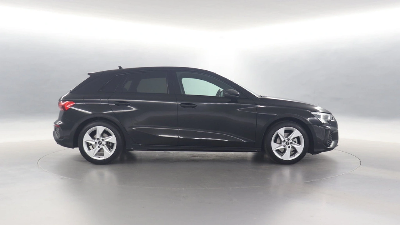 Audi A3 Sportback 35 TFSI 150pk S Edition S-Tronic