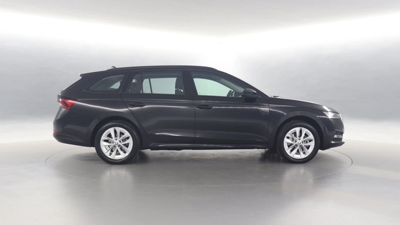 Škoda Octavia Combi 1.4 TSI iV PHEV Business Edition DSG
