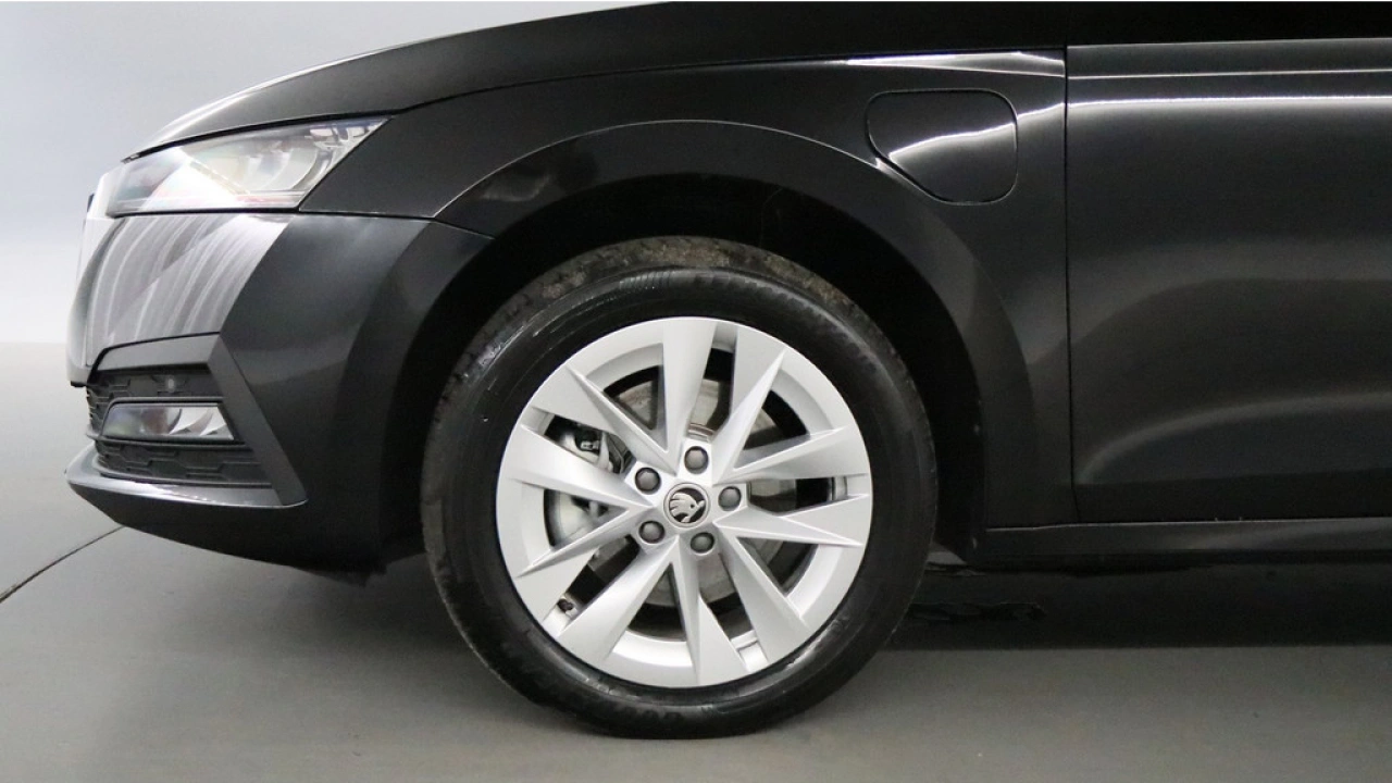 Škoda Octavia Combi 1.4 TSI iV PHEV Business Edition DSG
