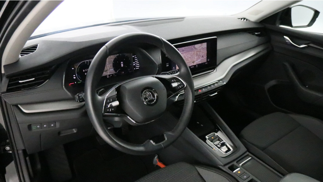 Škoda Octavia Combi 1.4 TSI iV PHEV Business Edition DSG