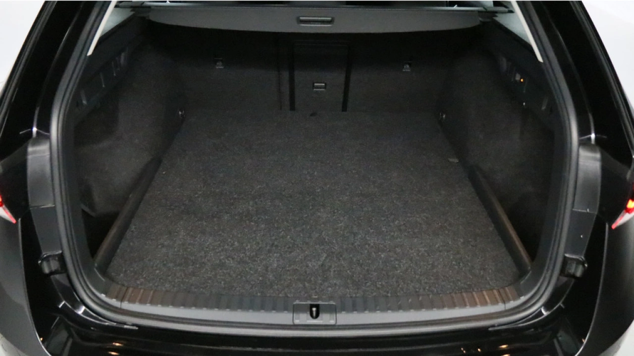 Škoda Octavia Combi 1.4 TSI iV PHEV Business Edition DSG