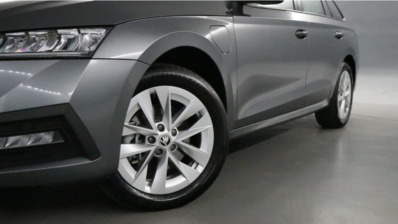 Škoda Octavia Combi 1.4 TSI 204pk iV PHEV Business Edition DSG