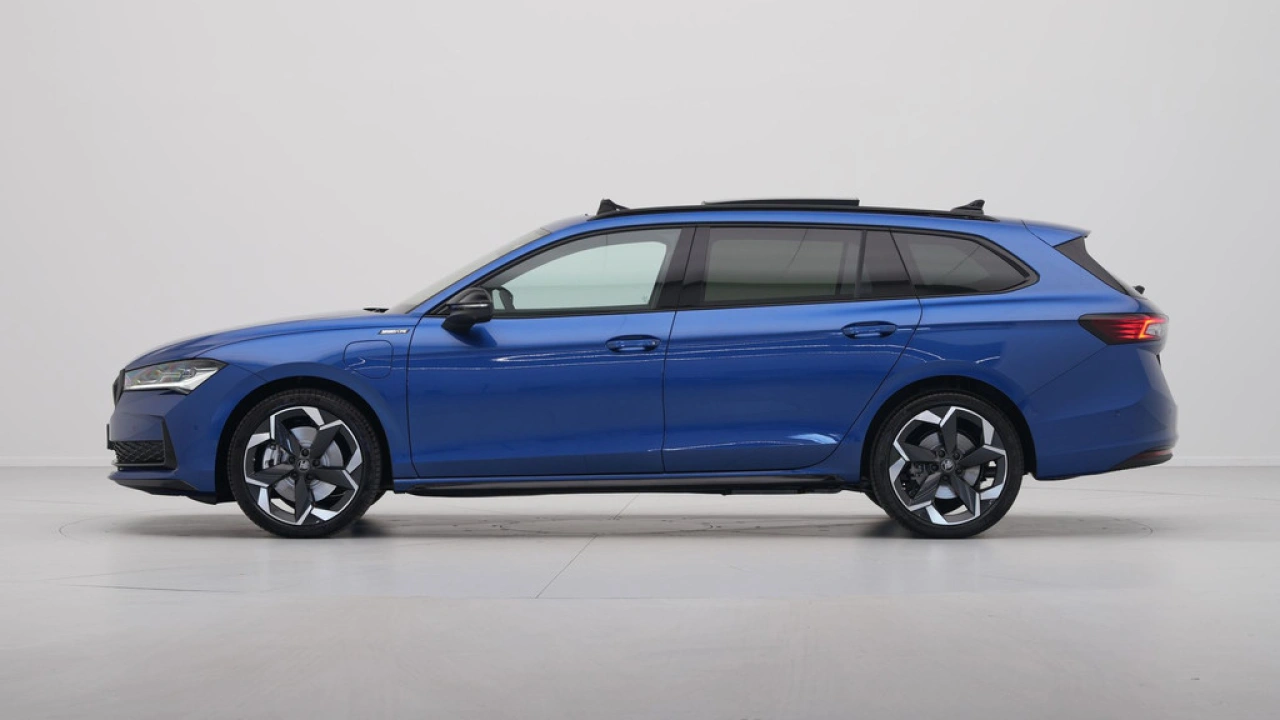 Škoda Superb Combi 1.5 TSI PHEV Sportline Business