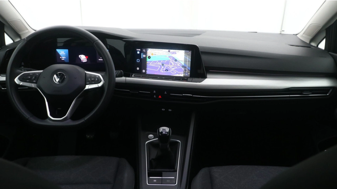 Volkswagen Golf 1.0 TSI 110pk Life Navigatie Camera