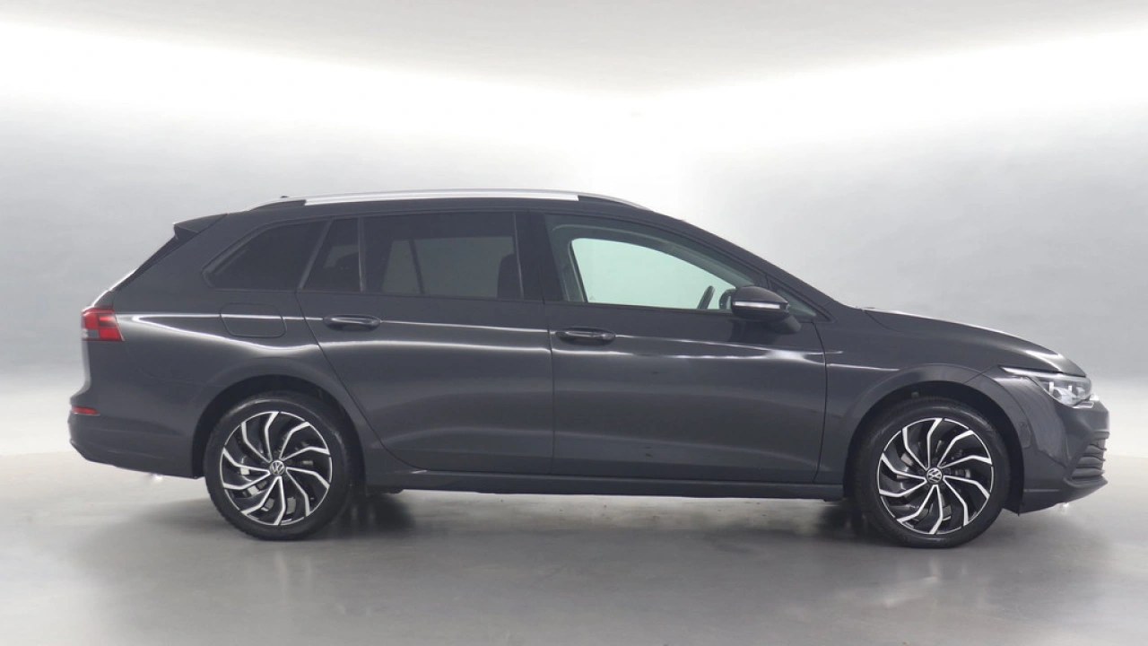 Volkswagen GOLF Variant 1.0 TSI 110pk Life Business DSG