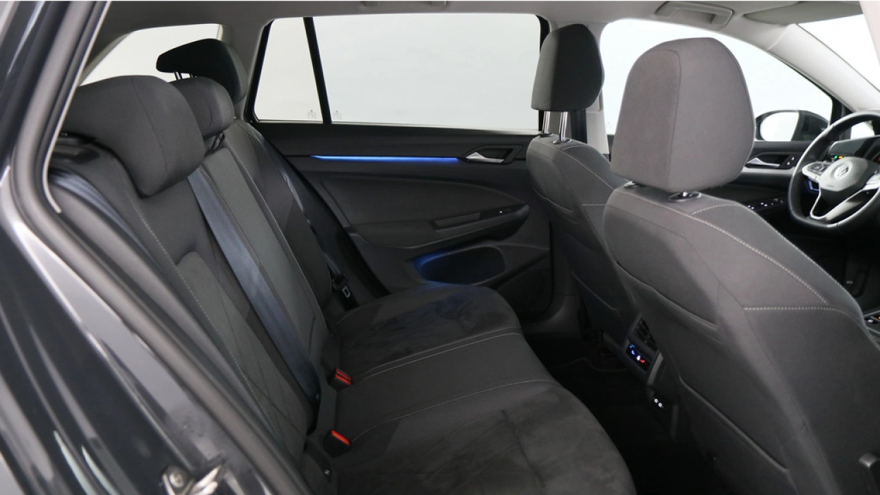 Volkswagen GOLF Variant 1.0 TSI 110pk Life Business DSG