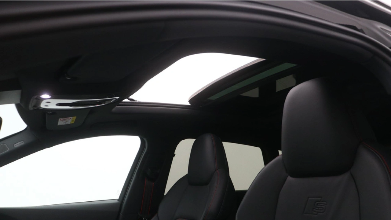 Audi Q8 e-tron 55 quattro S Edition 115 kWh | Panoramadak | 22