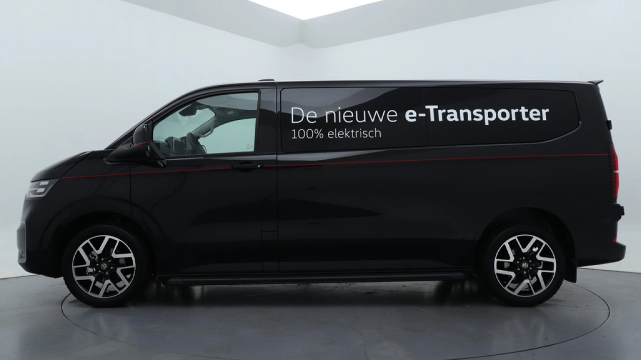 VW Bedrijfswagens Transporter e-Transporter L2H1 64kWh 286pk RWD 3.2T Style-Intro