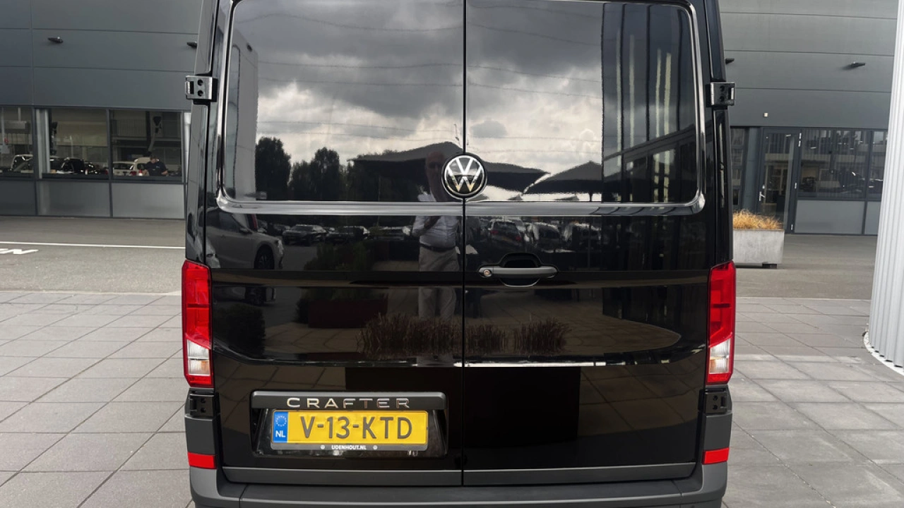 VW Bedrijfswagens Crafter GP L3H2 2.0 TDI 140pk 3.5T FWD Trendline