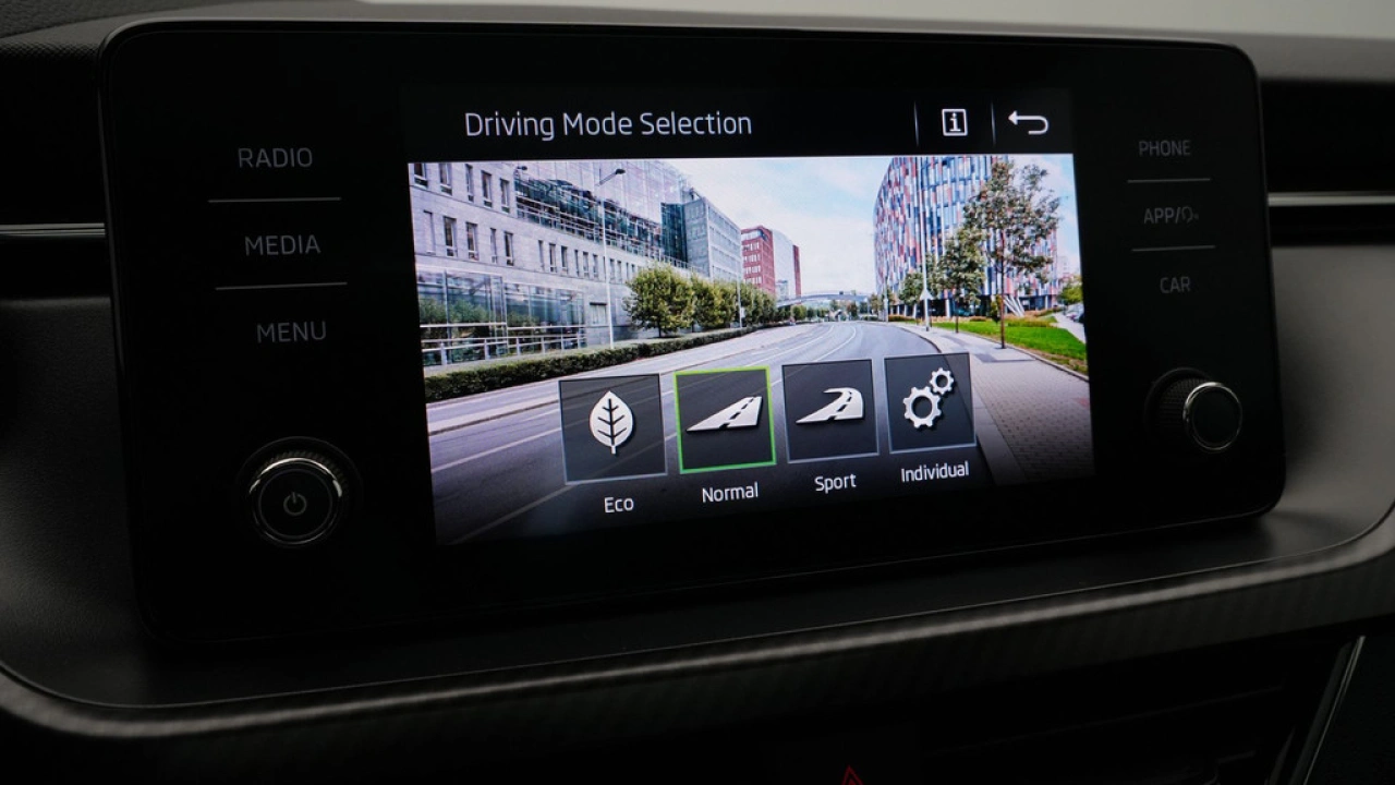 Škoda Kamiq 1.0 TSI 110pk Monte Carlo