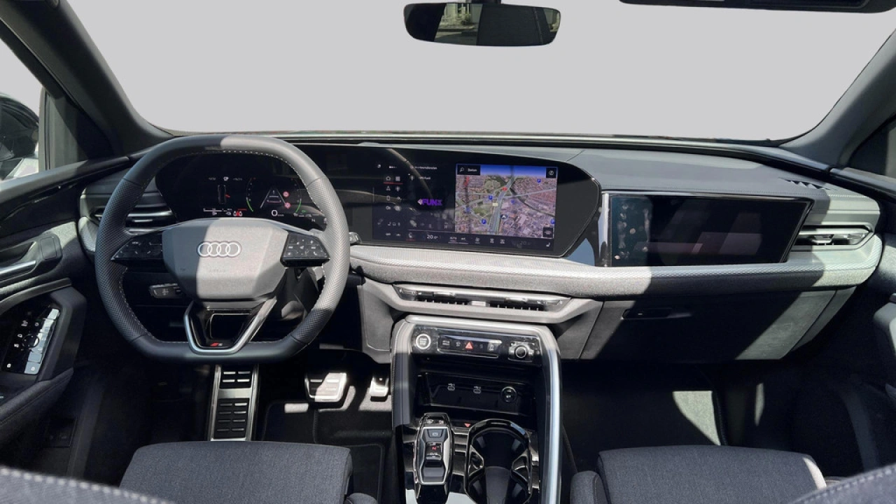 Audi Q5 2.0 TFSI e-hybrid 299pk Quattro S Edition / Luchtvering / Tech plus / Panodak