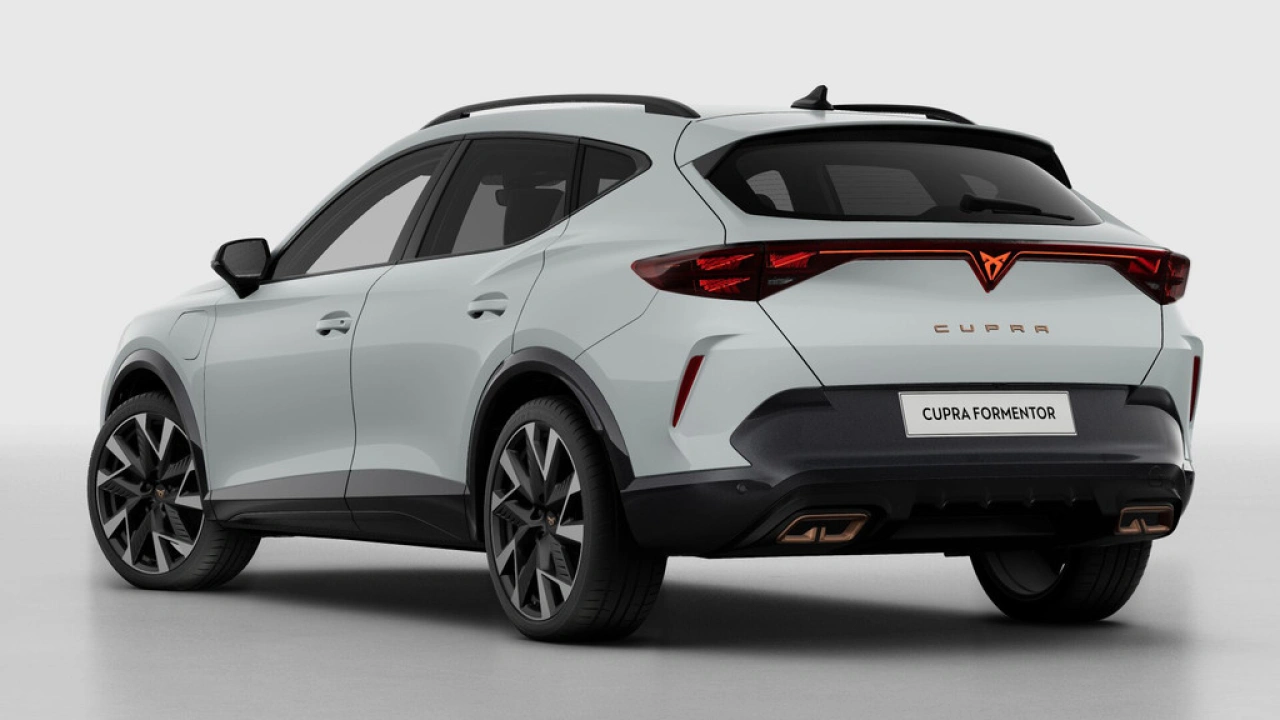 CUPRA Formentor 1.5 TSI e-Hybrid 204 6DSG Business