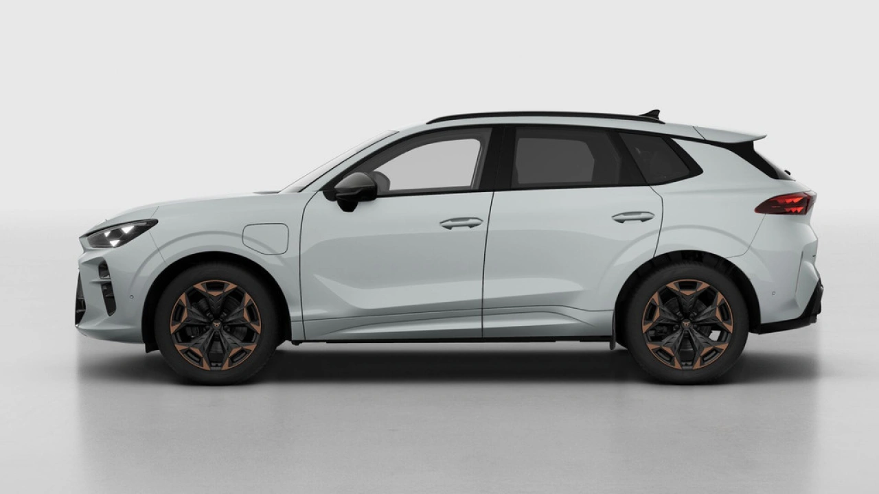 CUPRA Terramar 1.5 TSI e-Hybrid 272 6DSG VZ Performance