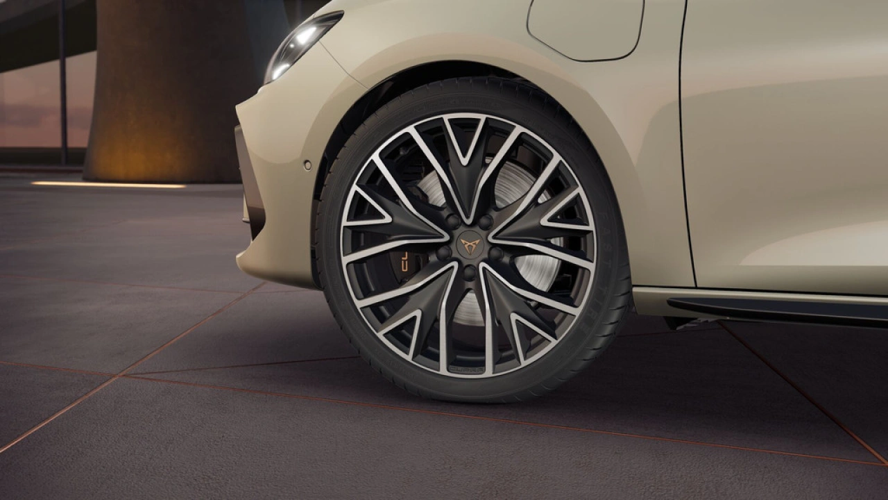 CUPRA Leon Sportstourer 1.5 TSI e-Hybrid 272 6DSG VZ Performance