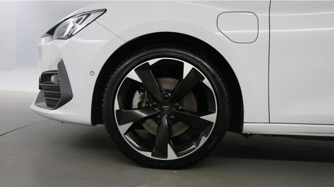 CUPRA Leon 1.4 TSI eHybrid 204pk PHEV  Adrenaline