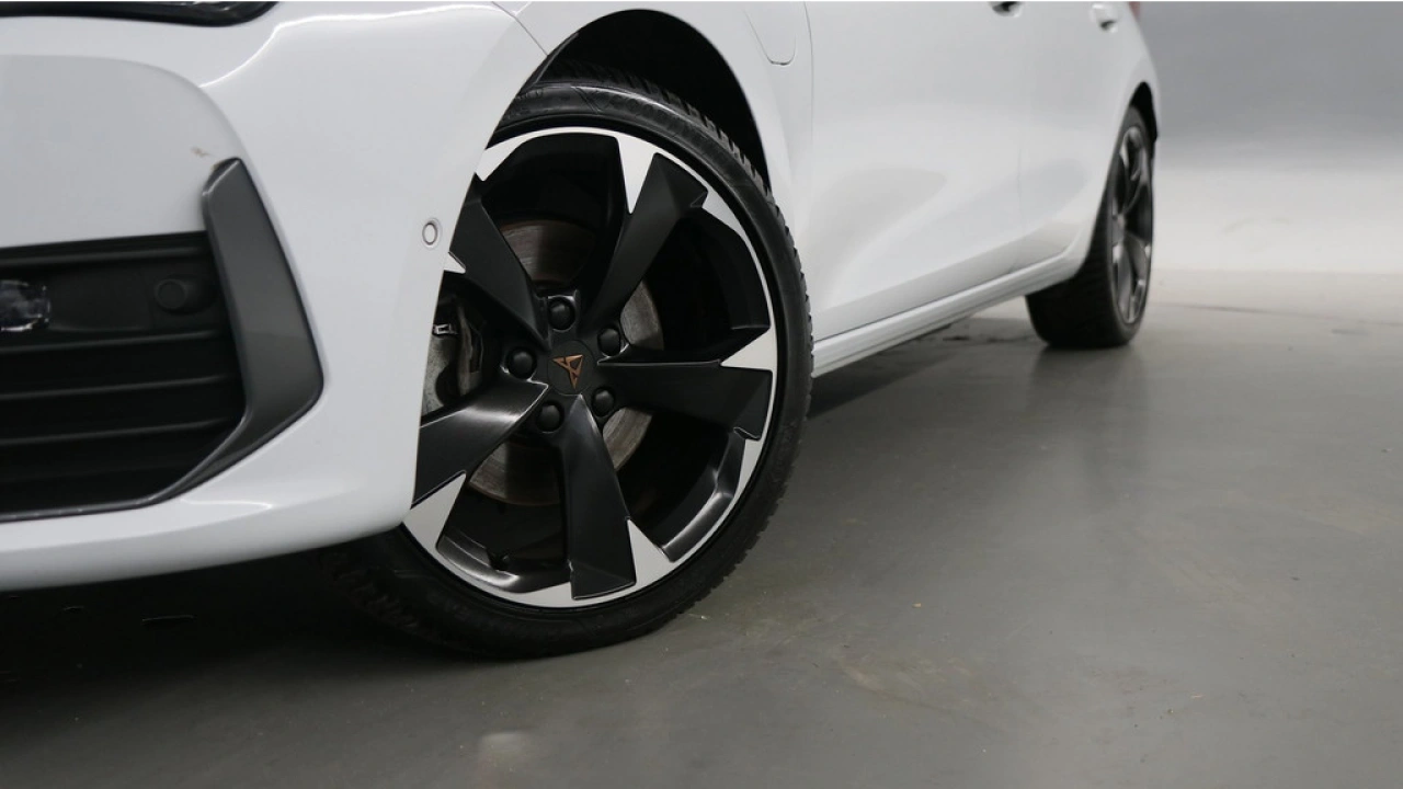 CUPRA Leon 1.4 TSI eHybrid 204pk PHEV  Adrenaline