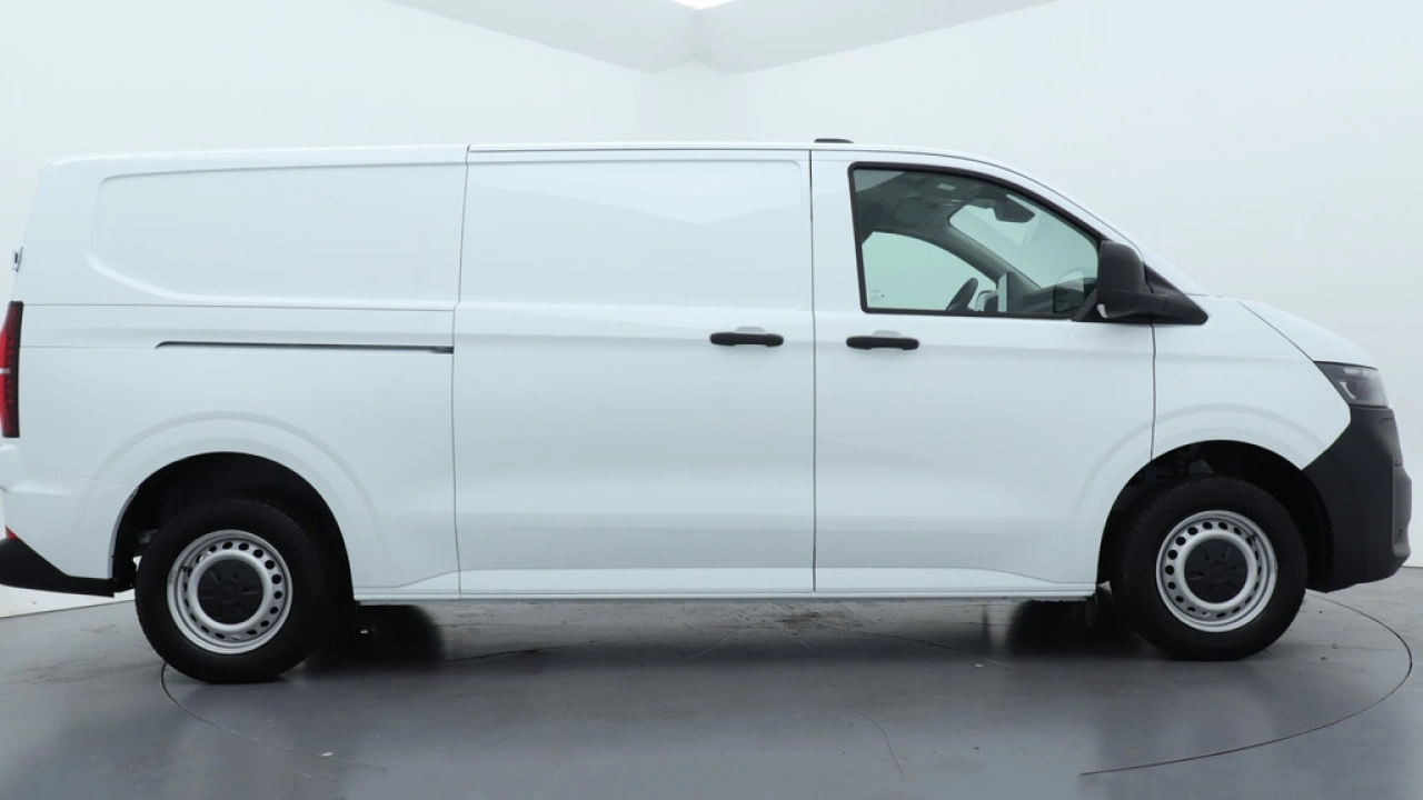 VW Bedrijfswagens E-Transporter L2H1 64kWh 136pk RWD 3.2T