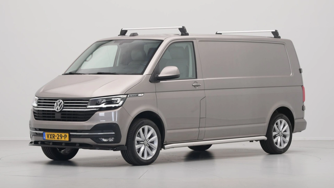 VW Bedrijfswagens Transporter 2.0 TDI 150pk DSG L2H1 28