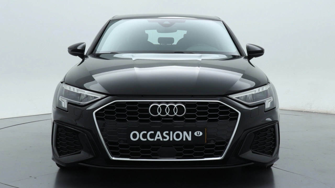 Audi A3 Sportback 30 TFSI 110Pk S Edition / Audi Sound / Hold assist / PDC Achter