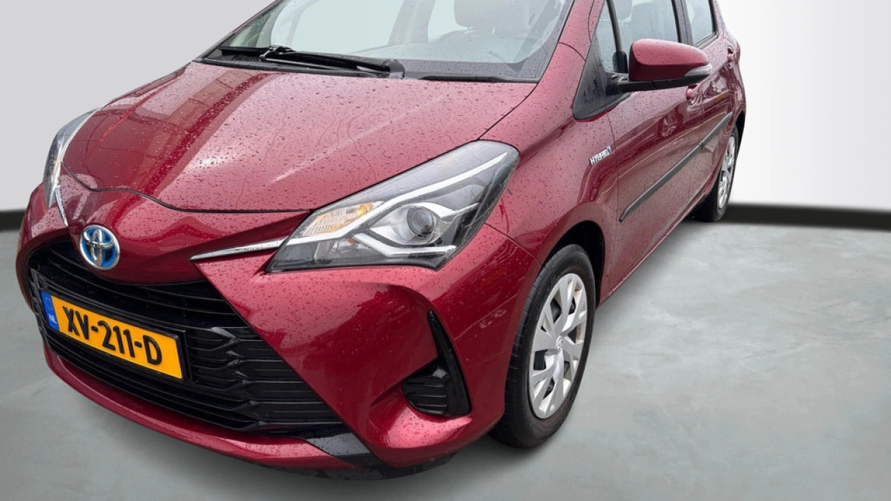 Toyota Yaris 1.5 Hybrid 100pk Active