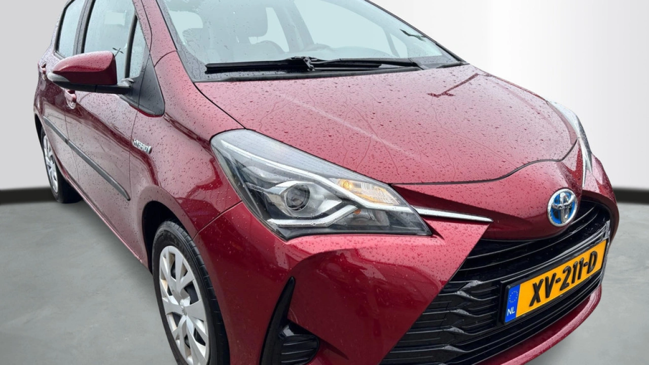 Toyota Yaris 1.5 Hybrid 100pk Active